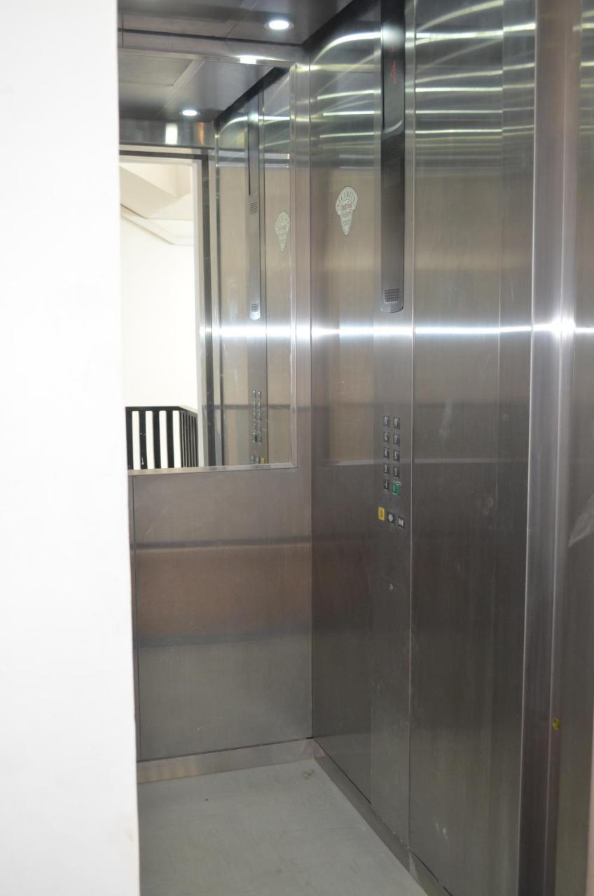 Mtatsminda Apartment Tbilisi ภายนอก รูปภาพ