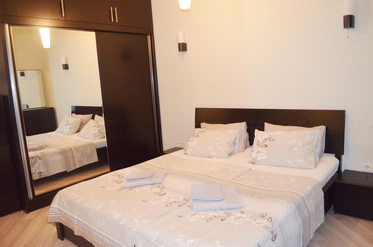 Mtatsminda Apartment Tbilisi ภายนอก รูปภาพ