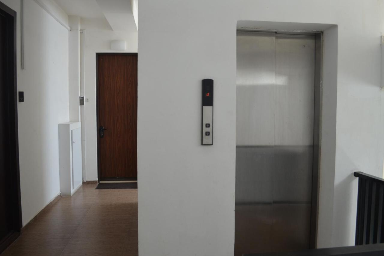 Mtatsminda Apartment Tbilisi ภายนอก รูปภาพ